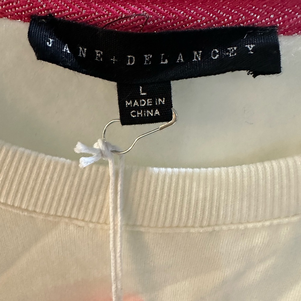 Jane & Delancey Women's Hearts Embellished Pullover sweatshirt Top Size L Ivory - Picture 3 of 9